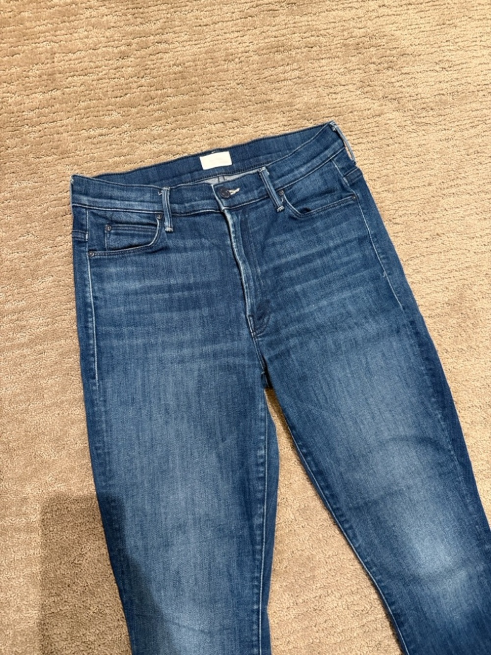 MOTHER The Stunner Zip Ankle Step Fray Jeans Size 28 - Picture 5 of 11